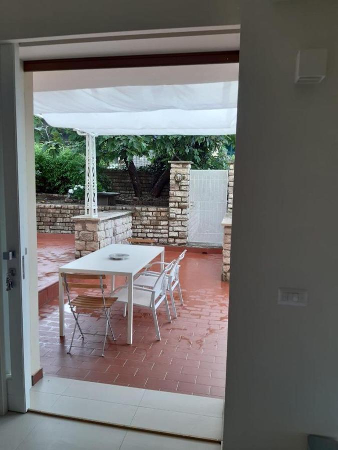 韦内雷港Olivo House 2公寓 外观 照片